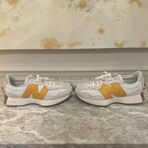 New Balance Women's Sneakers-327 Sea Salt Golden Hour Gum. Size 7.5